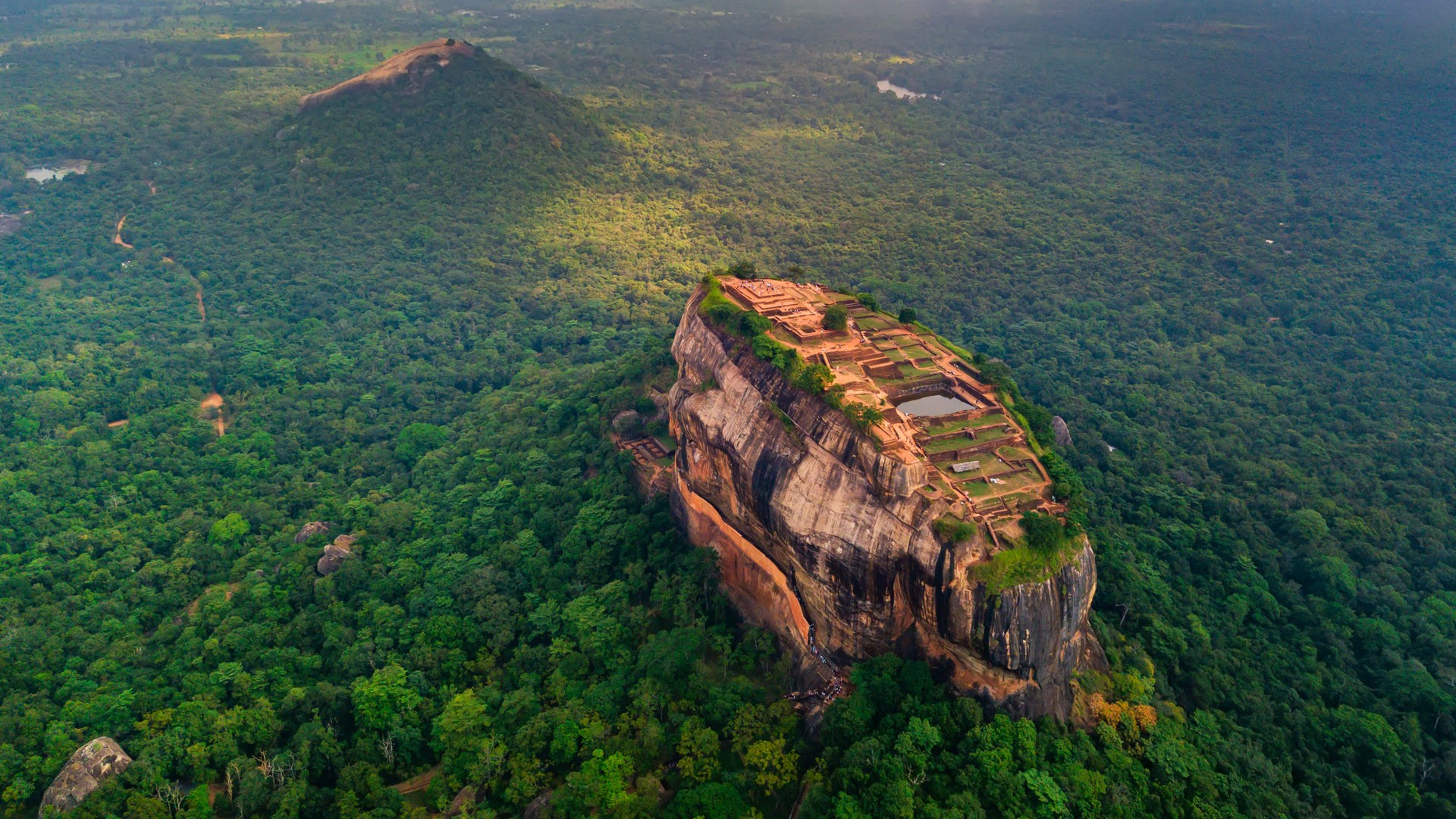 Sigiriya BG.jpg